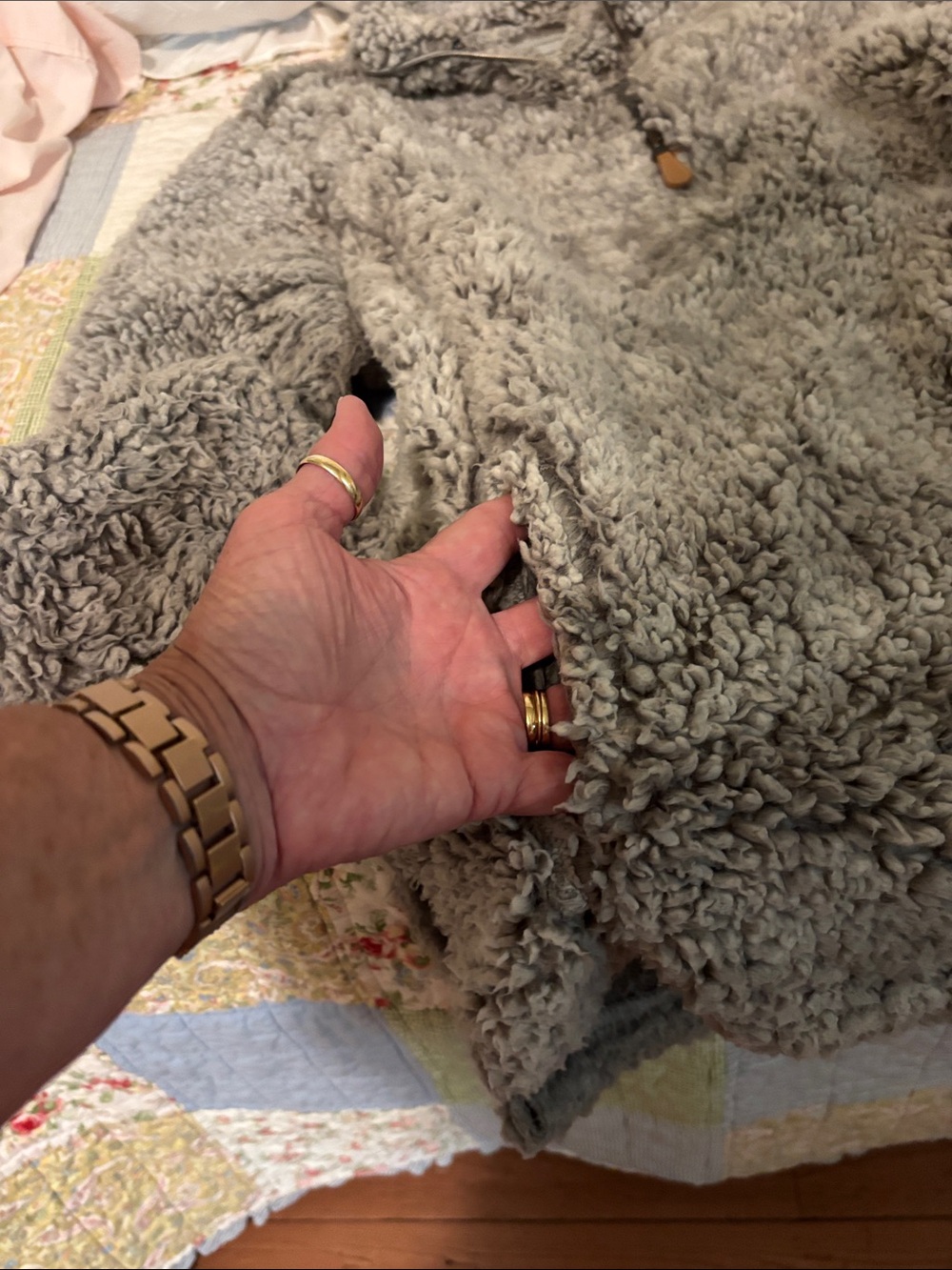 Heathmoor Plush Gray Sherpa Quarter-Zip Pullover - Picture 4 of 8